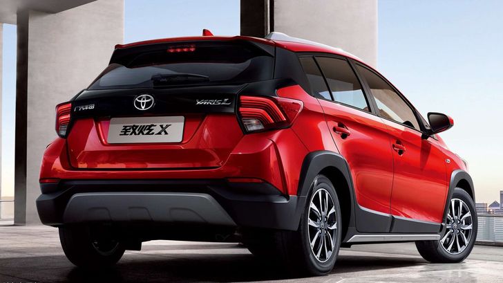 Toyota Yaris L X