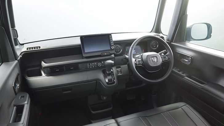 Интерьер Honda N-Box