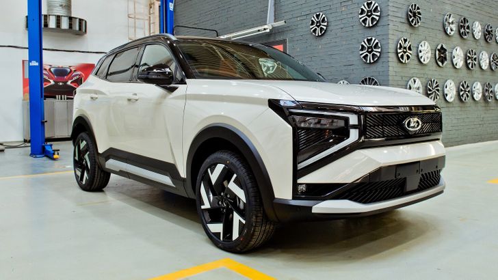 LADA Azimut