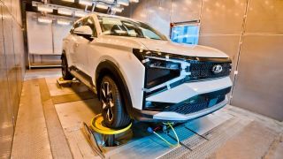 Испытания LADA Azimut на вибростенде