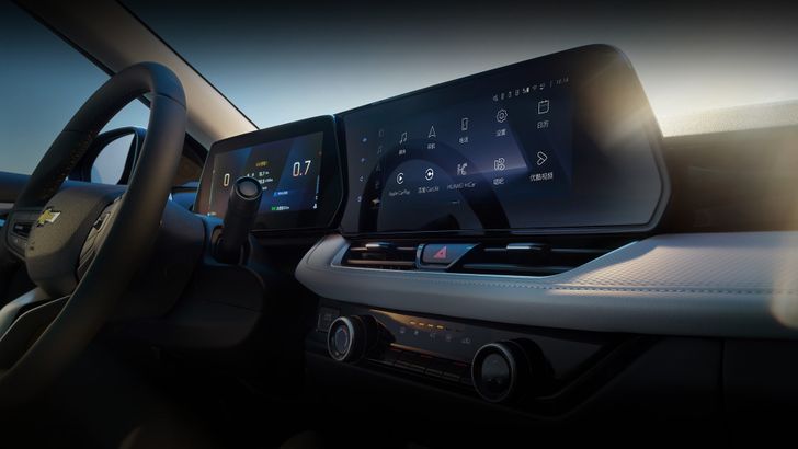 Интерьер Chevrolet Monza