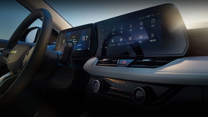 Интерьер Chevrolet Monza Интерьер Chevrolet Monza