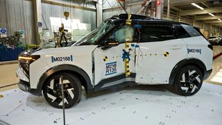 Боковой краш-тест LADA Azimut