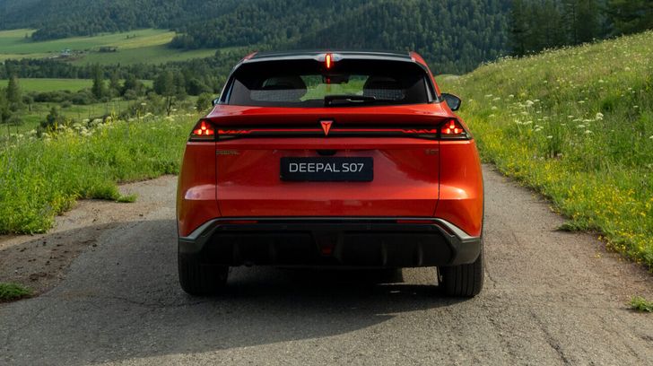 Deepal S07 Deepal S07