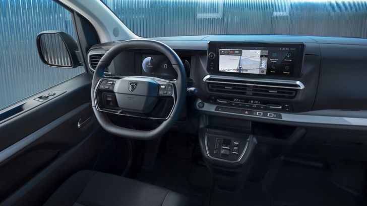 Интерьер Peugeot Expert Интерьер Peugeot Expert