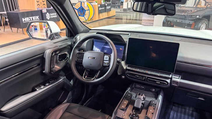 Интерьер Haval H7