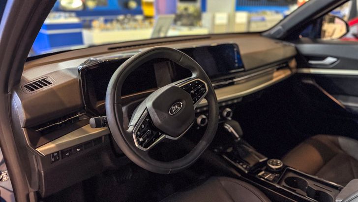 Интерьер LADA Azimut