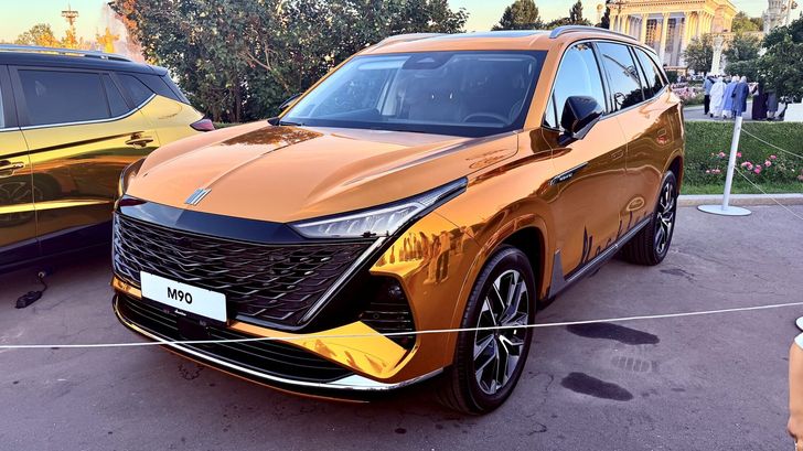 В России подскочил спрос на «Москвичи» с 9-ступенчатым «автоматом». Что это за автомобили В России подскочил спрос на «Москвичи» с 9-ступенчатым «автоматом». Что это за автомобили