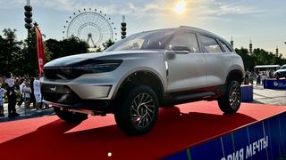 Voyt SUV