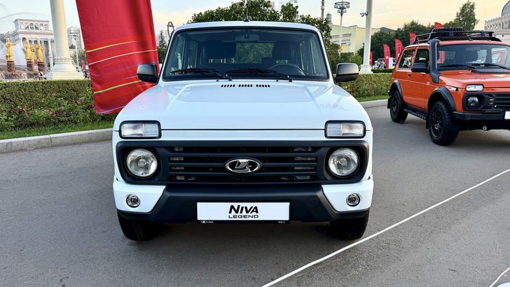 LADA Niva Legend LADA Niva Legend