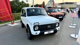 LADA Niva Legend