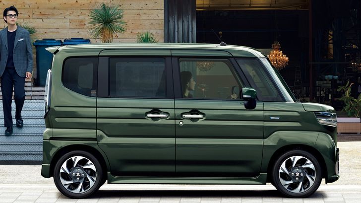 Suzuki Spacia