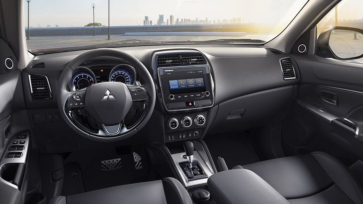 Интерьер Mitsubishi ASX