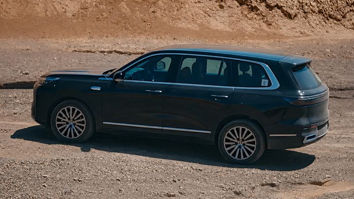 Geely Galaxy M9