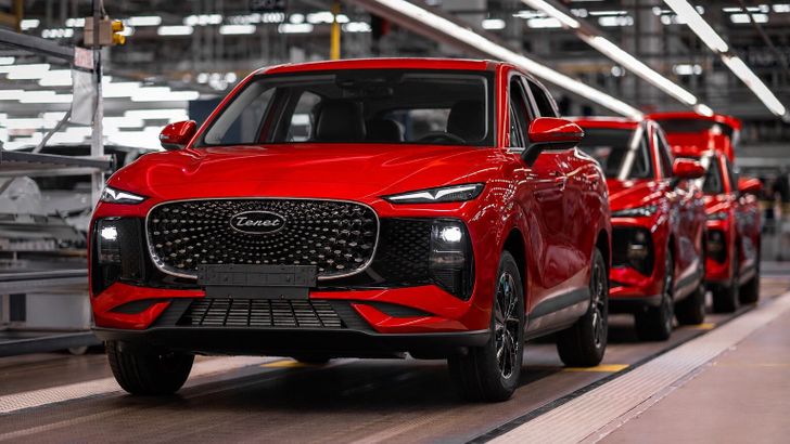 Сварка, окраска и роботы: на бывшем заводе Hyundai в России начали выпускать новый кроссовер