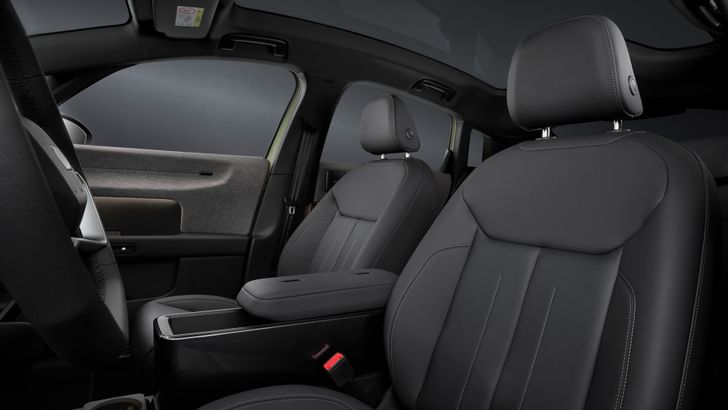 Интерьер Audi A2 e-tron