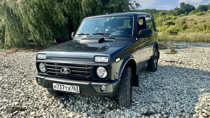 LADA Niva Legend