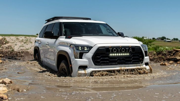 Toyota Sequoia