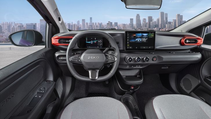 Интерьер Nissan Pixo