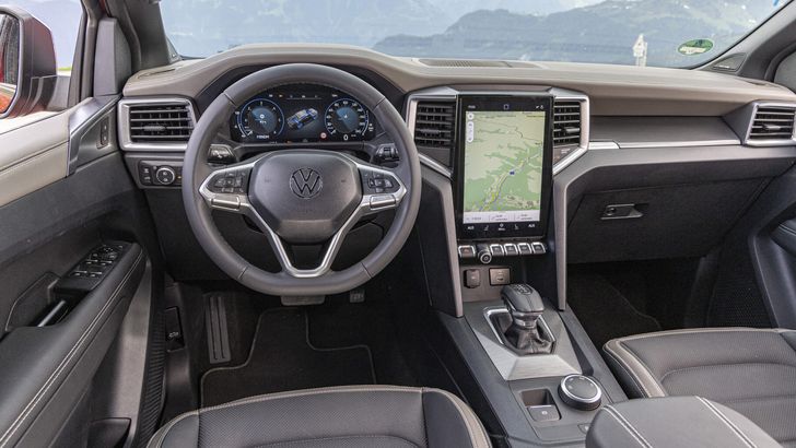 Интерьер Volkswagen Amarok